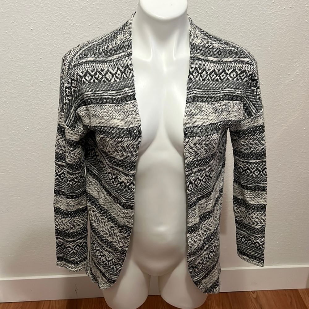 L.O.G.G Gray White Cardigan Sz 10/12
